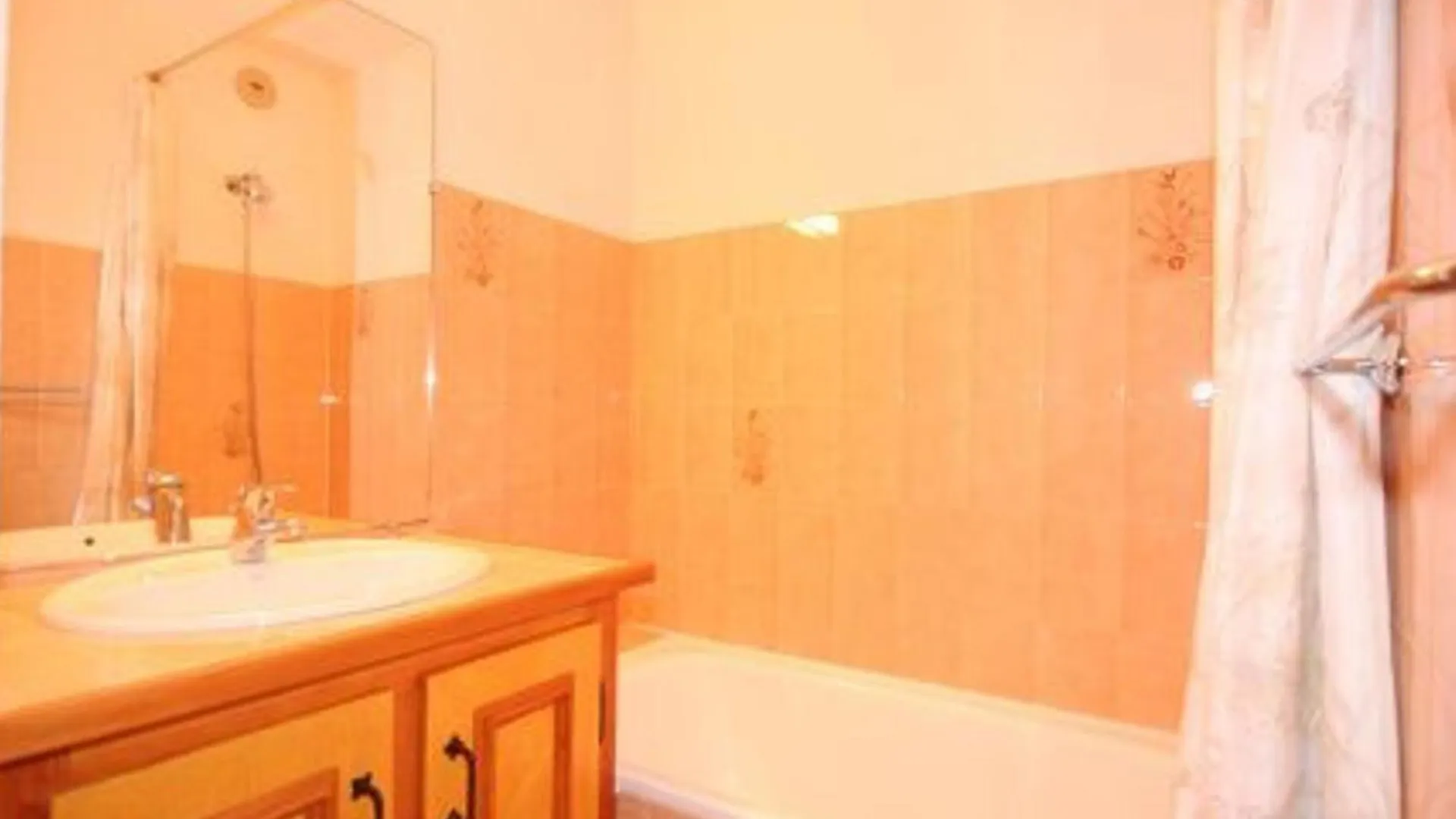 Chatel: Appartement 2 Pieces, 5 Pers., Animaux Admis - Fr-1-676-218 0*, Chatel France